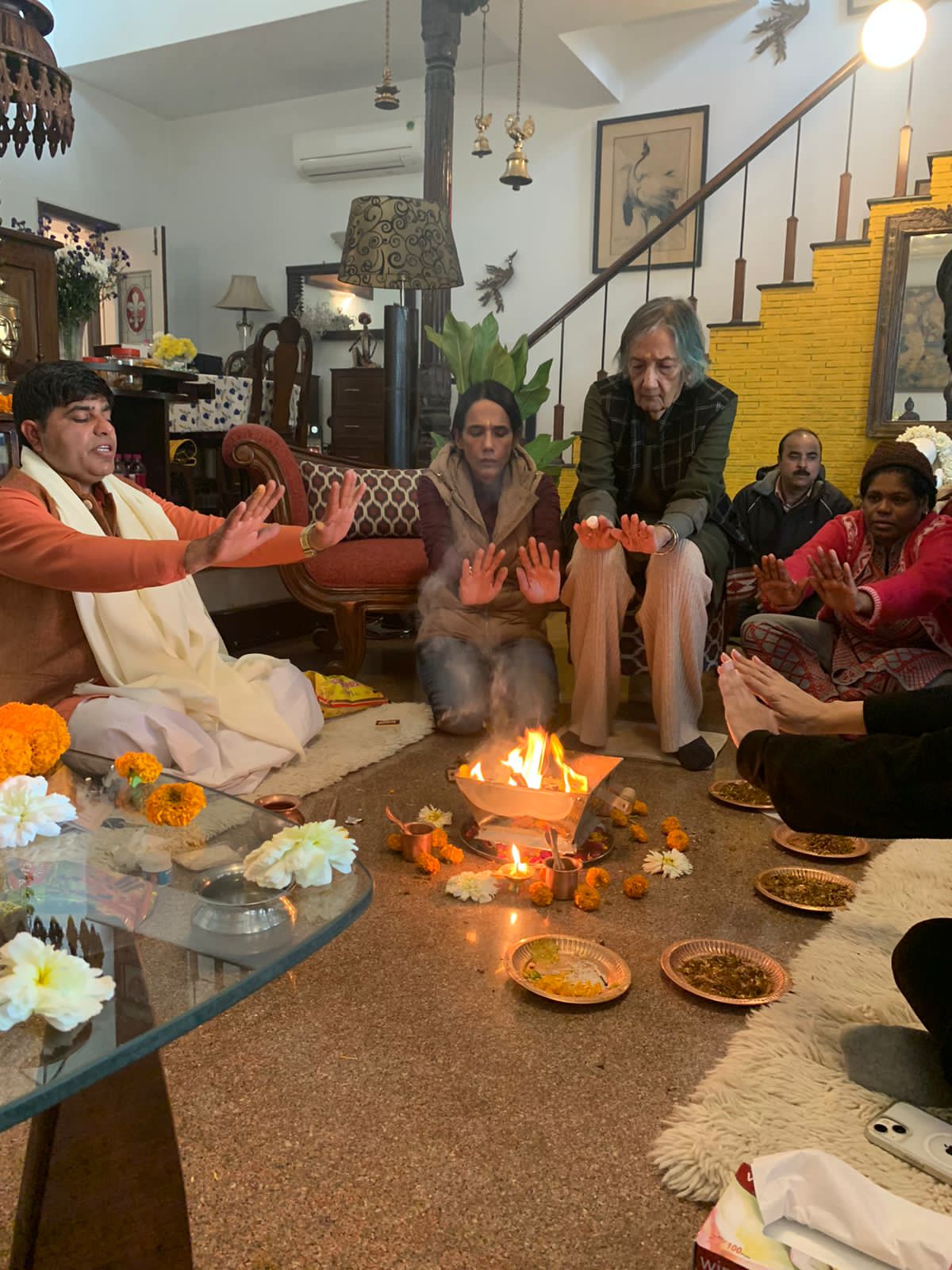 Acharya Narendra Shastri — Renowned Hindu Priest, Astrologer & Spiritual Guru