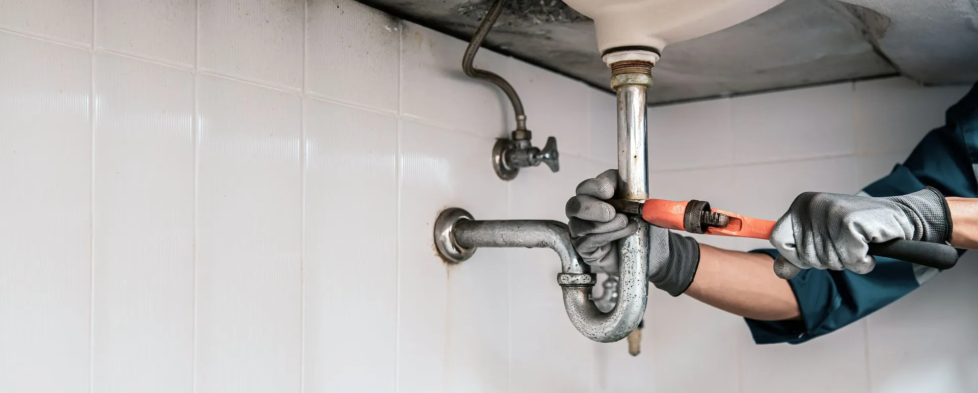 plumber in lucknow
